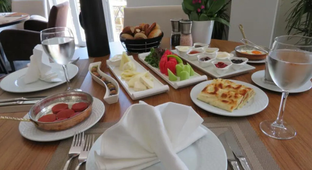 Gunes Hotel, Rezerwuj Hotel North Nicosia Northern Cyprus