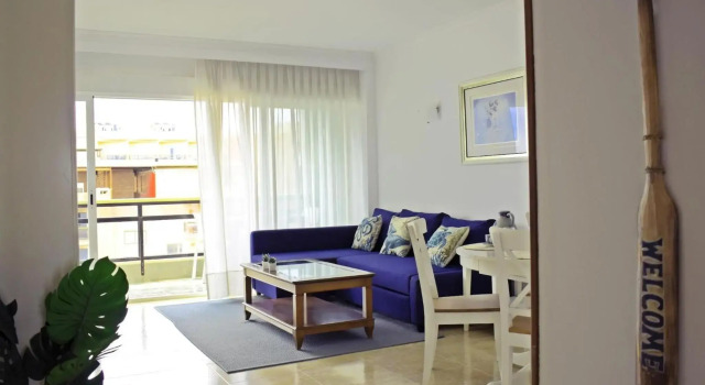 Luminoso apartamento de 3 dormitorios a pie de playa en Torremolinos, Забронировать Апартаменты/квартира Апартаменты Торремолинос, рядом с Парафия Архангела Михаила, Апартаменты/квартира