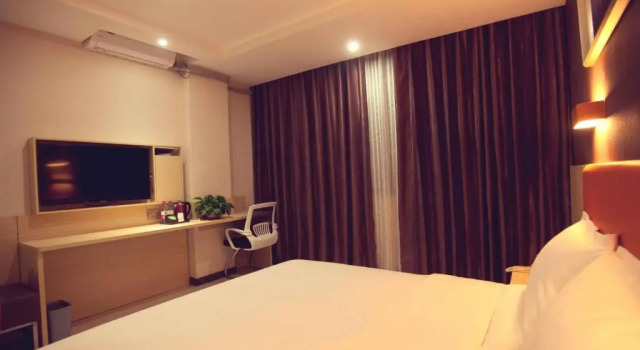 7Days Premium Jiayuguan Datang Food Street, Book Hotel Jiayuguan Gansu