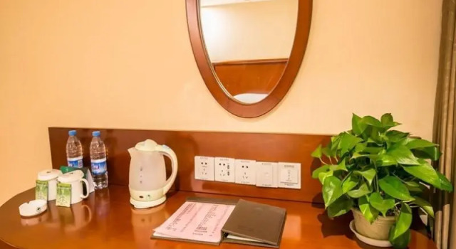 Номер Standard GreenTree Inn Beijing Changping District Huilongguan Pingxifu Metro Station Express Hotel
