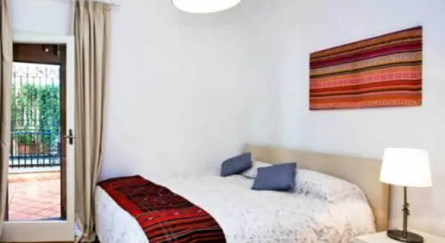 Giulia Townhouse, Забронировать Мини-отель Мотели Рима, рядом с Большая синагога Рима, Мотель
