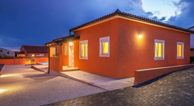Beautiful Home in Pula With 3 Bedrooms, Wifi and Outdoor Swimming Pool