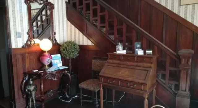 Апартаменты Deluxe Colonial Charm Inn