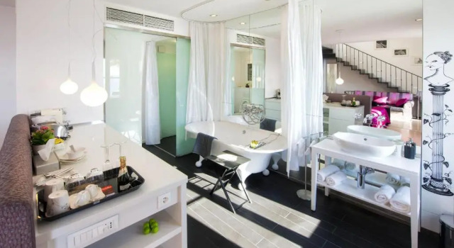 Люкс Luxury с видом на море Riva Luxury Suites