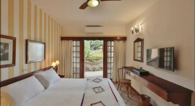 Трёхместный номер Standard с балконом Manary Praia Hotel