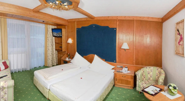 Almhof Lackner, Rezervovat Hotel Hotely v Tyrolsko se snídaní, Snídaně