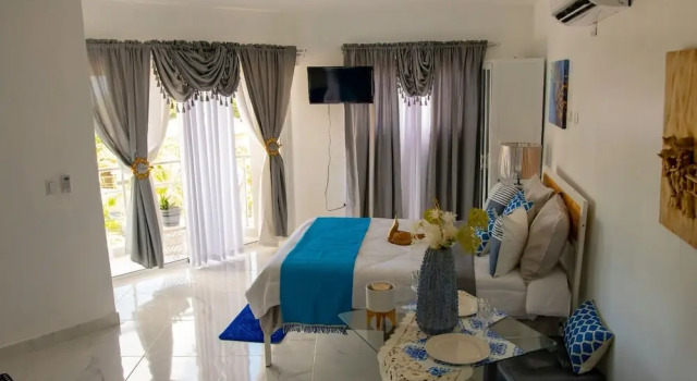 Студия Royal Terrace PRINCE III