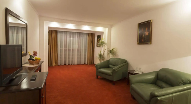 Hotel Piatra Mare, Забронировать Отель Бизнес-отели Пояна-Брашова, рядом с Postavarul Gondola, 4* 5*