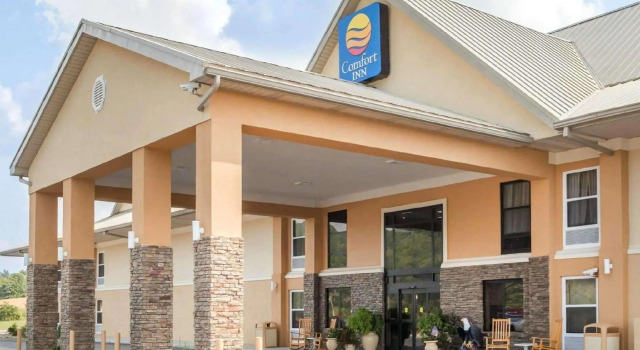 Люкс Comfort Inn at Royal Blue