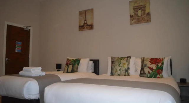Трёхместный номер Deluxe Jewel Guest House