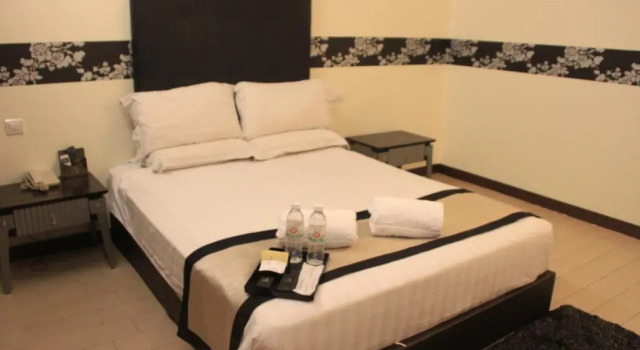 Двухместный номер Superior (без окна) Shervinton Executive Boutique Hotel