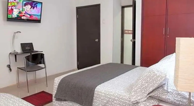 Апартаменты Hotel Golden House