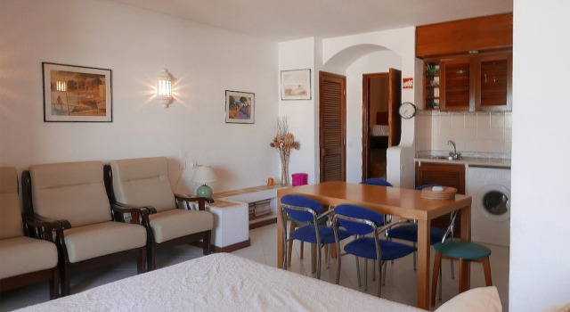 Cozy in Albufeira Old Town, Забронировать Апартаменты/квартира Албуфейра, центр города Албуфейра, рядом с Municipal Museum of Archaeology