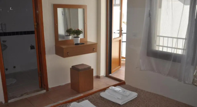 Двухместный номер Standard с балконом Dalyando Hotel