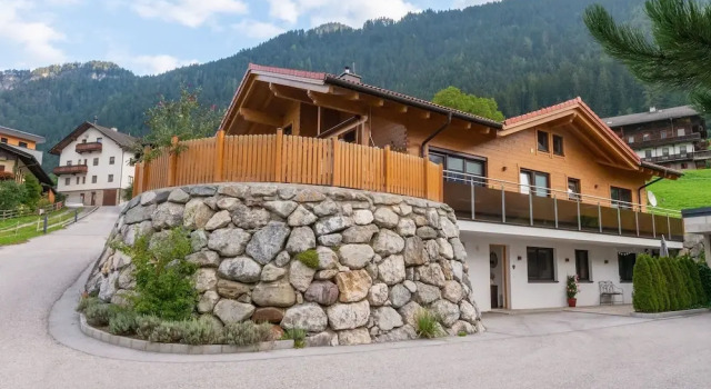 Апартаменты Apartment in Tyrol Near Ski Lift