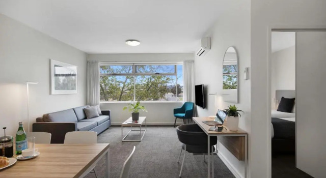 Апартаменты с 2 комнатами Quest Mawson Lakes