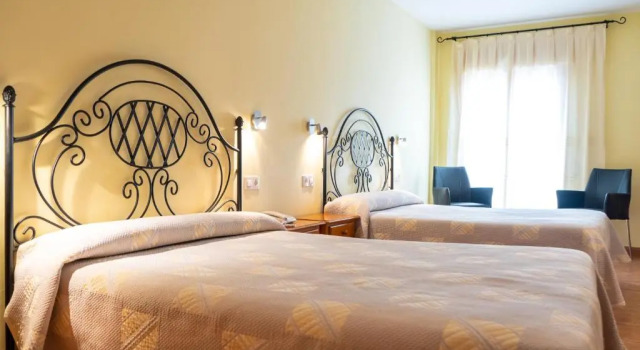 Семейный номер Standard Hotel Castellote