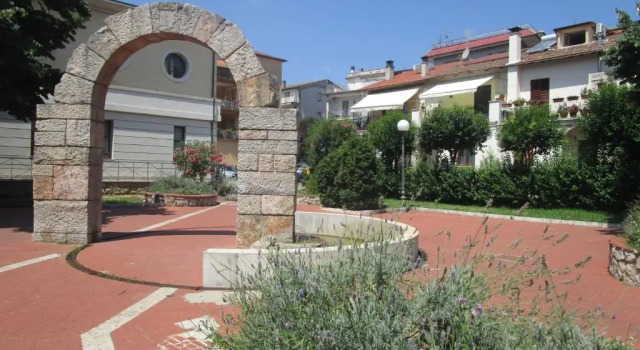 Universal Apartments Itri C, Prenota Appartamento Hotel a Lazio con parcheggio, Parcheggio