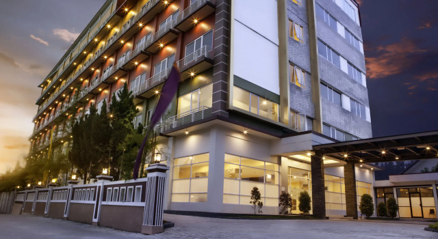 Hotel Asoka Luxury, Rezerwuj Hotel Bandar Lampung Sumatra