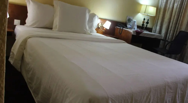 Camera Standard Hotel Mansa