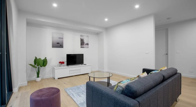 106*Modern Prestige*3-Storey New Establishment, Book Hotel Melbourne 