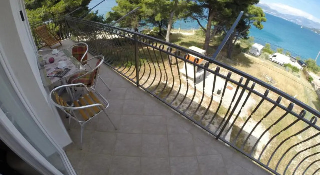 Коттедж Apartment A. Žižić