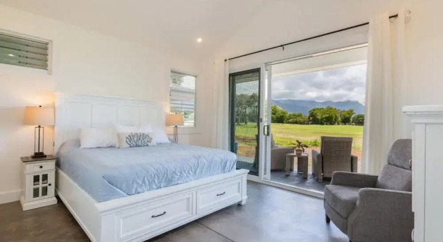 Kauai Tradewinds 4 Bedroom Home by RedAwning
