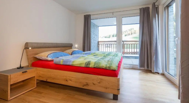 Ski In Ski Out Apartment Fastenberg Top 2 by AA Holiday Homes, Prenota Appartamento Hotel a Stiria con parcheggio, Parcheggio
