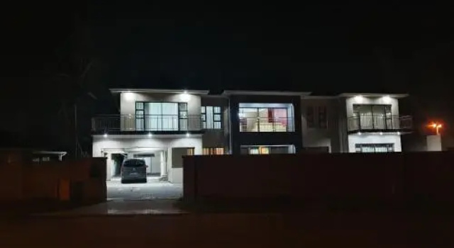 Ubuntu Guest House 2
