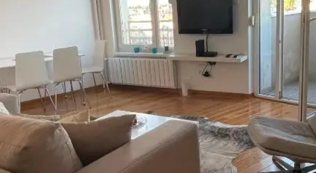 Апартаменты Luka Apartment