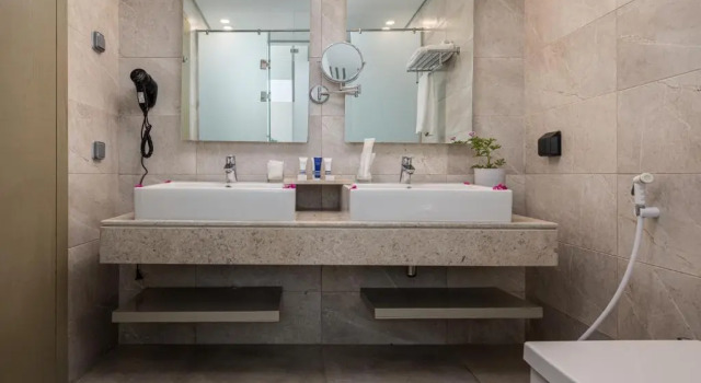 Двухместный номер Deluxe с видом на бассейн The G Hotel Seashell