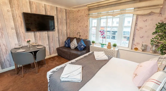 Lovely Studio With A.C Next Oxford St Hyde P, Забронировать Отель Лондон Большой Лондон, рядом с Бейкер стрит