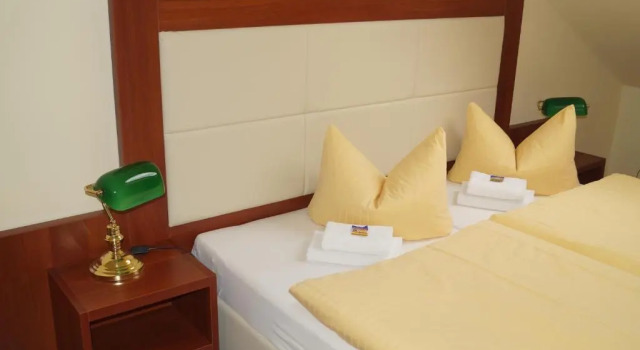 Апартаменты Hotel & Restaurant Via City Leipzig Mitte
