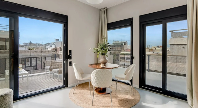 Sanders Port - Majest Studio With Roof-top Terrace