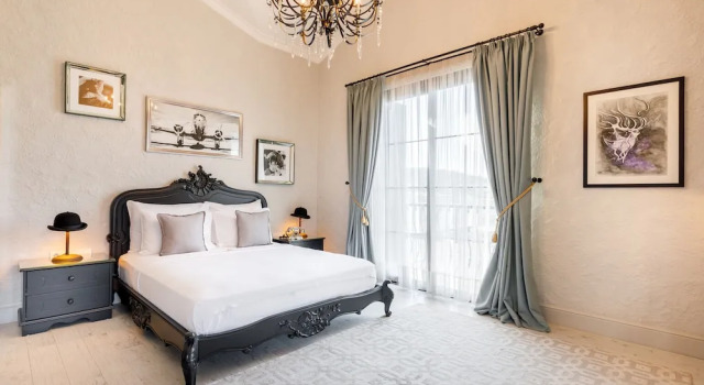 Двухместный номер Deluxe с балконом и с видом на гавань Alacatı Port Ladera Hotel