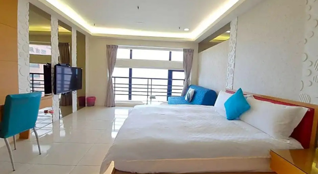 Двухместный номер Deluxe LJ Hotel