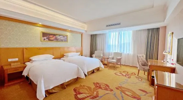 Люкс Standard Vienna Hotel (Quanzhou High-speed Railway Bus Station)