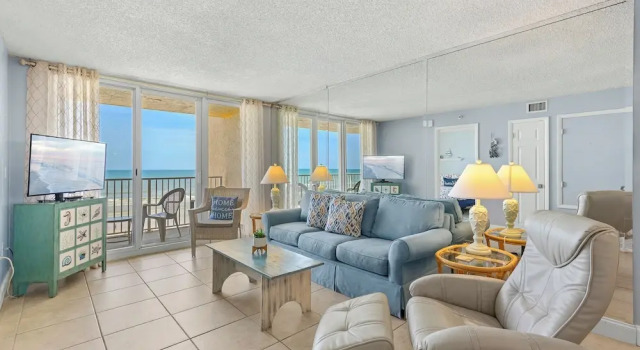 Oceania Beach Club 503