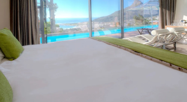 Номер Standard с красивым видом из окна Sea Star Rocks Boutique Hotel