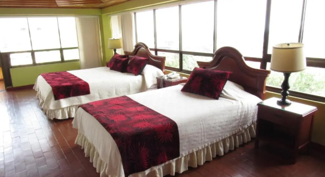 Suite Hotel Don Lolo
