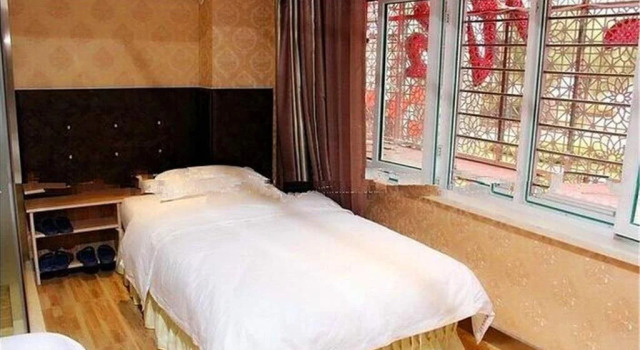 Mudanjiang Jiuhongtian Express Hotel, Varaa Hotelli Mudanjiang Heilongjiang