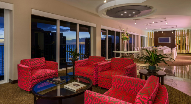 Hilton Waikiki Beach Resort & Spa