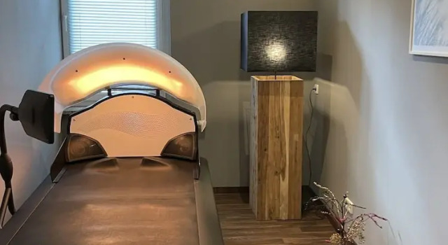 Коттедж Luxury c 1 комнатой Ferienpark Heidenholz