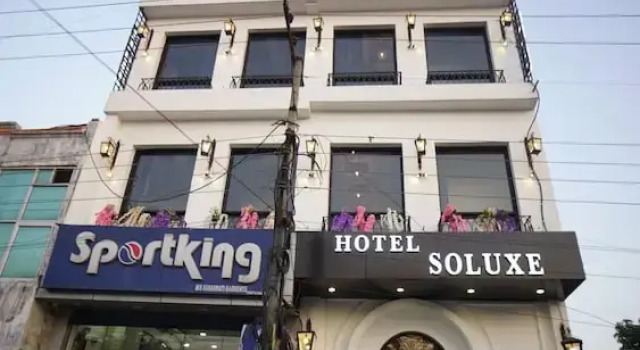 Hotel Soluxe, Забронировать Отель Ямунанагар штат Харьяна