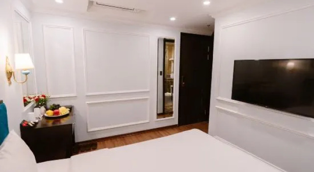 Номер Superior Hồng Vận Hotel