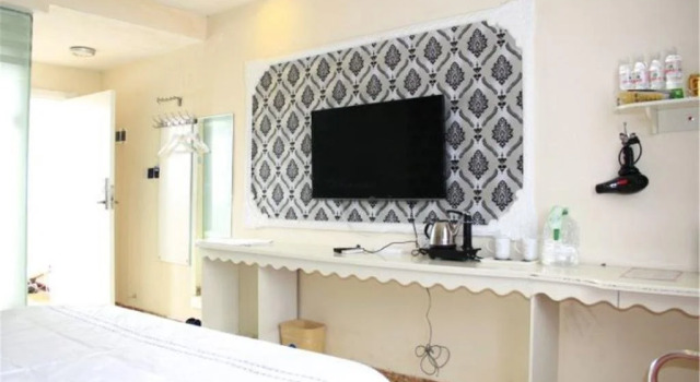 Heze Haotai Hotel, Book Hotel Hoteller i Dingtao med parkering, Parkering
