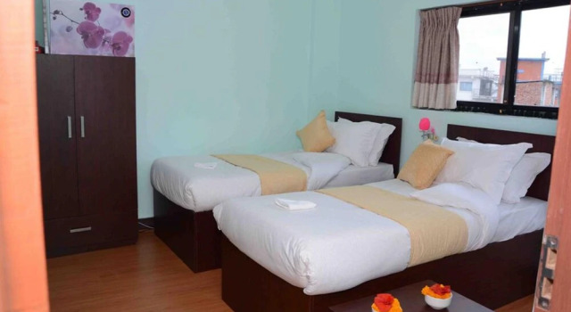 Hotel Golden Three