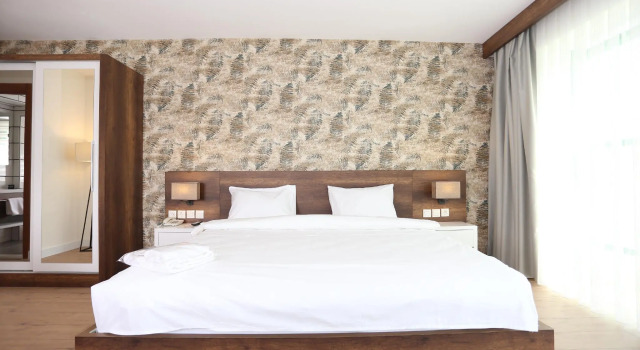 Люкс Avwan Hotel Çiğli