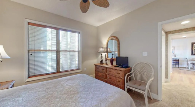 5108 Hampton Place South, Забронировать Отель Отели Южной Каролины с бассейном, Бассейн