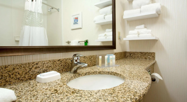 Номер Standard Spark by Hilton St Louis Southwest